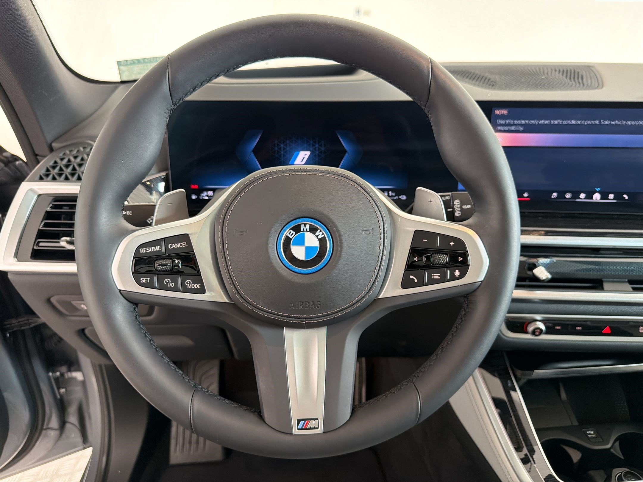Used 2026 BMW X5 xDrive50e w/ M Sport Package AWD/4WD image 11