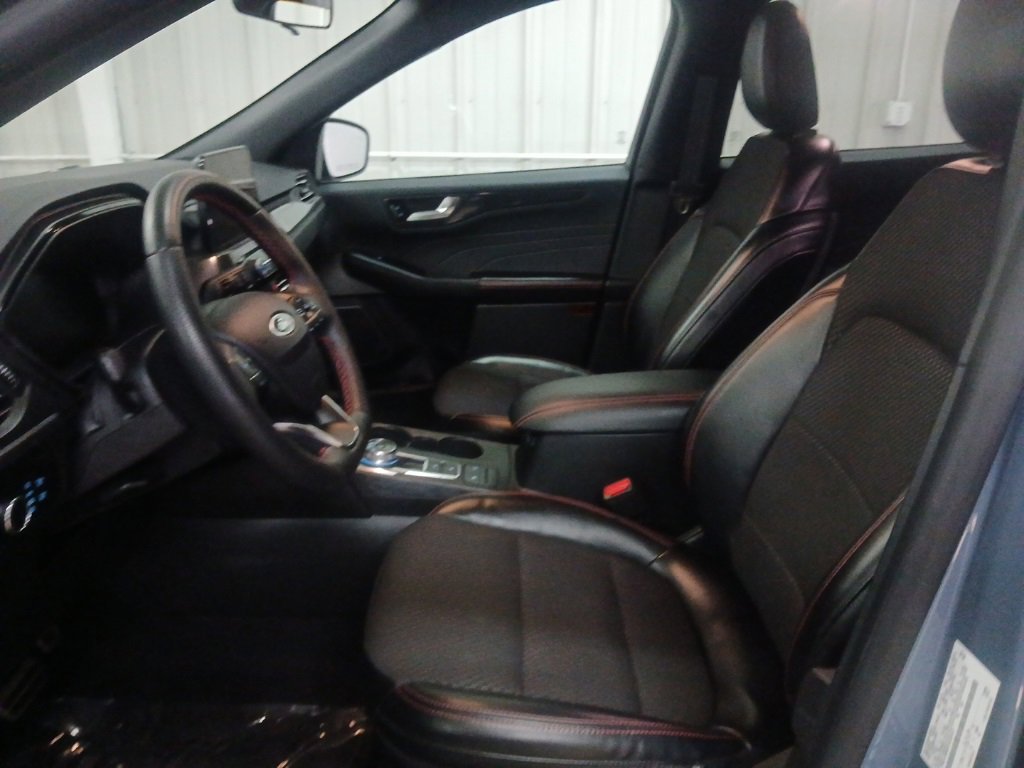 Certified 2024 Ford Escape ST-Line image 19