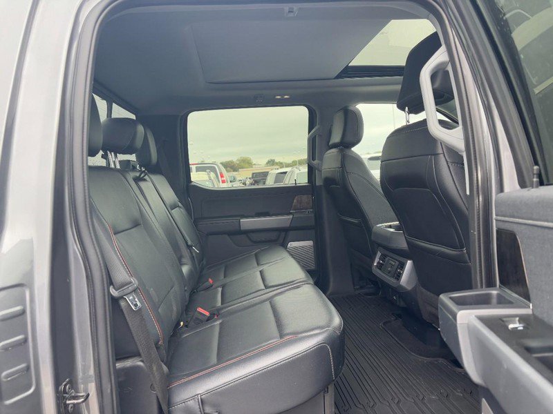 Used 2024 Ford F350 Lariat w/ Chrome Package image 10