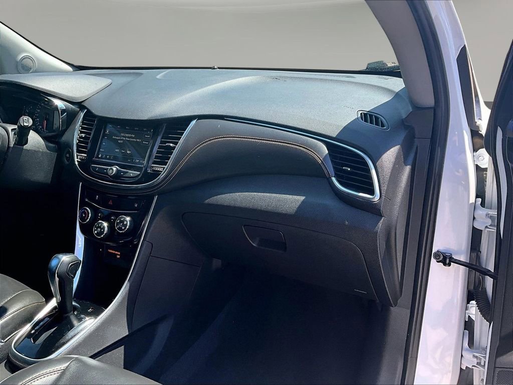 Used 2018 Chevrolet Trax Premier w/ LPO, Protection Package AWD/4WD image 30