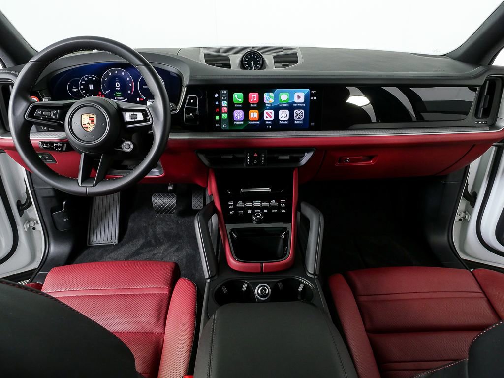 Certified 2024 Porsche Cayenne AWD/4WD image 19