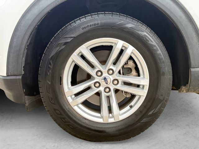 Used 2021 Ford Explorer XLT image 23