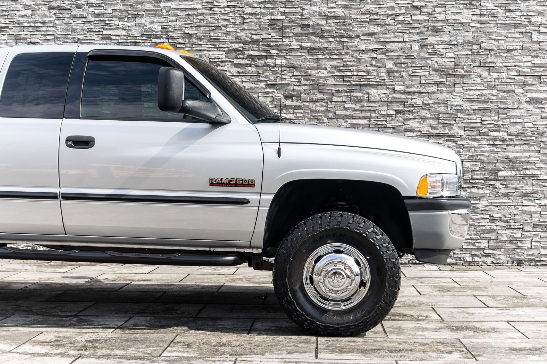 Used 2001 Dodge Ram 3500 Truck 4x4 Quad Cab image 18