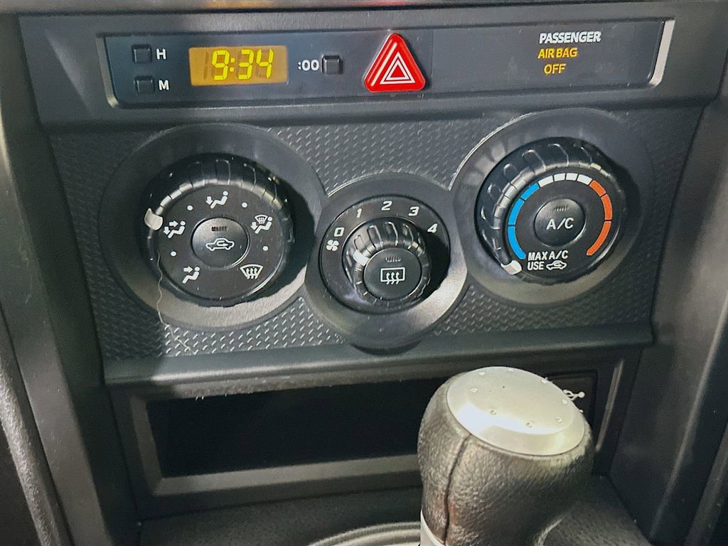 Used 2013 Subaru BRZ Premium image 14