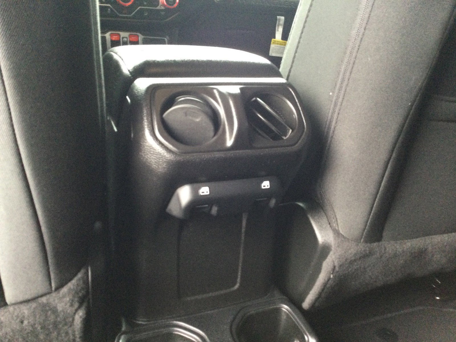 Used 2020 Jeep Wrangler Unlimited Sport S image 11