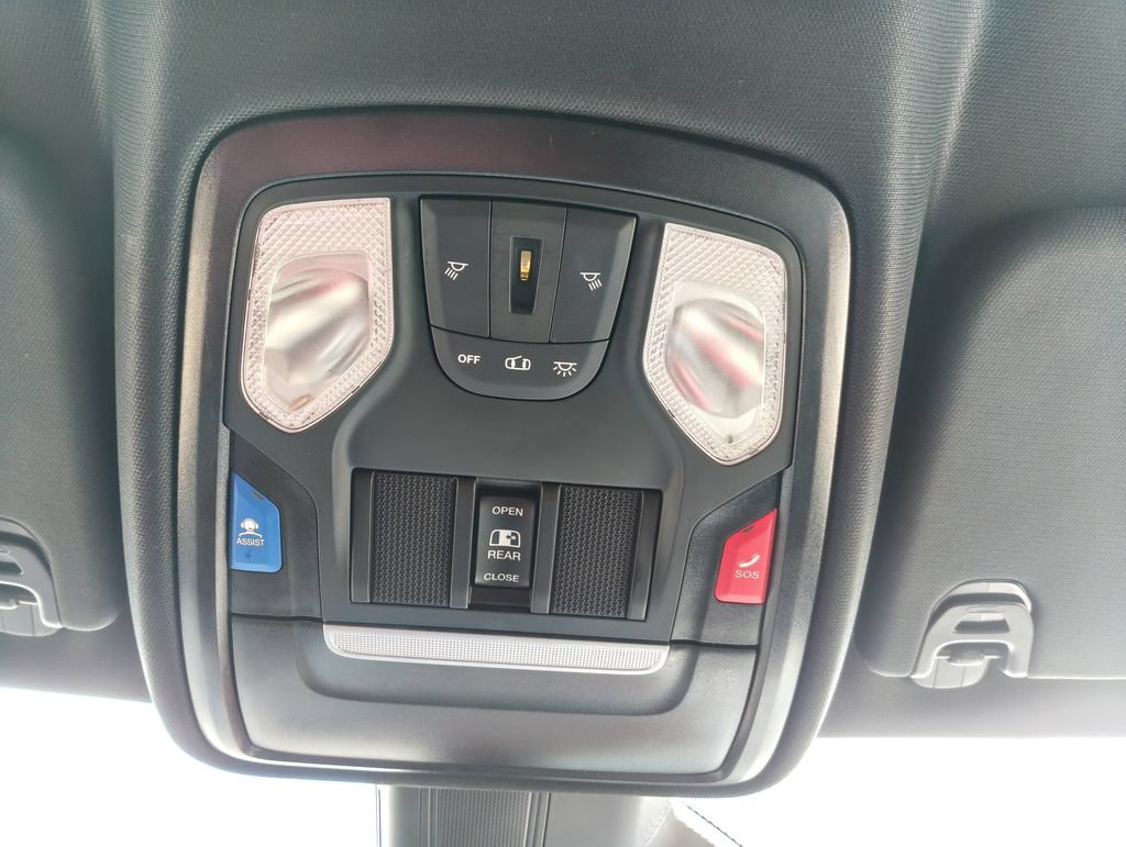 Used 2025 RAM 1500 Big Horn AWD/4WD image 30