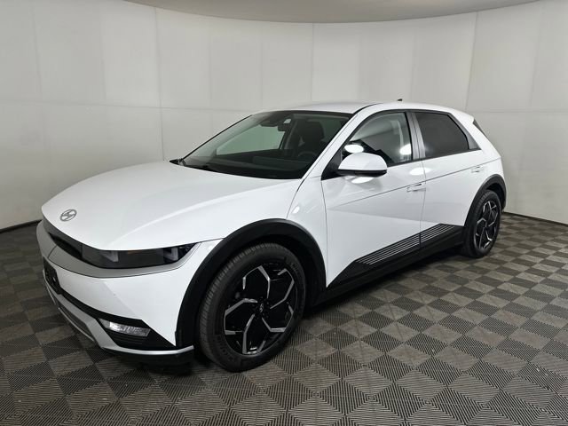 Used 2023 Hyundai Ioniq 5 SE w/ Cargo Package image 7