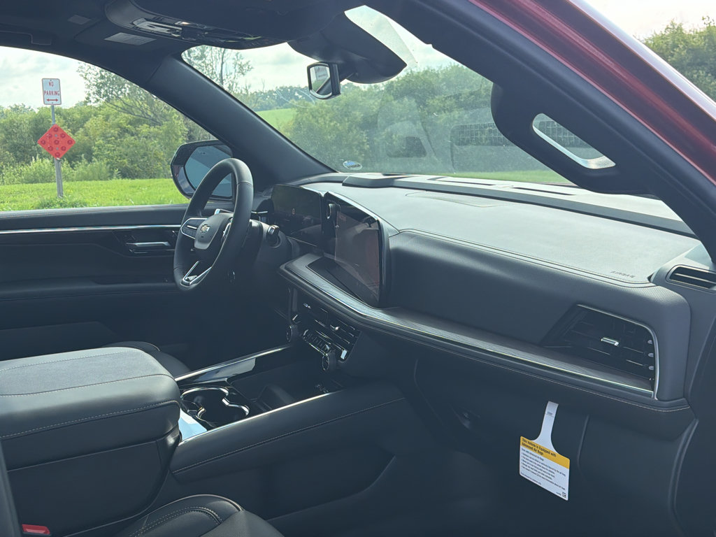 New 2026 Chevrolet Tahoe Premier w/ Sun And Tow Package AWD/4WD image 29