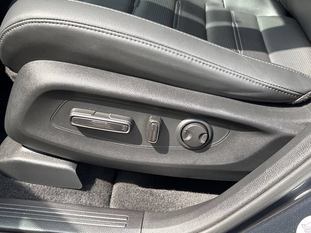 Used 2023 Honda CR-V EX-L image 12