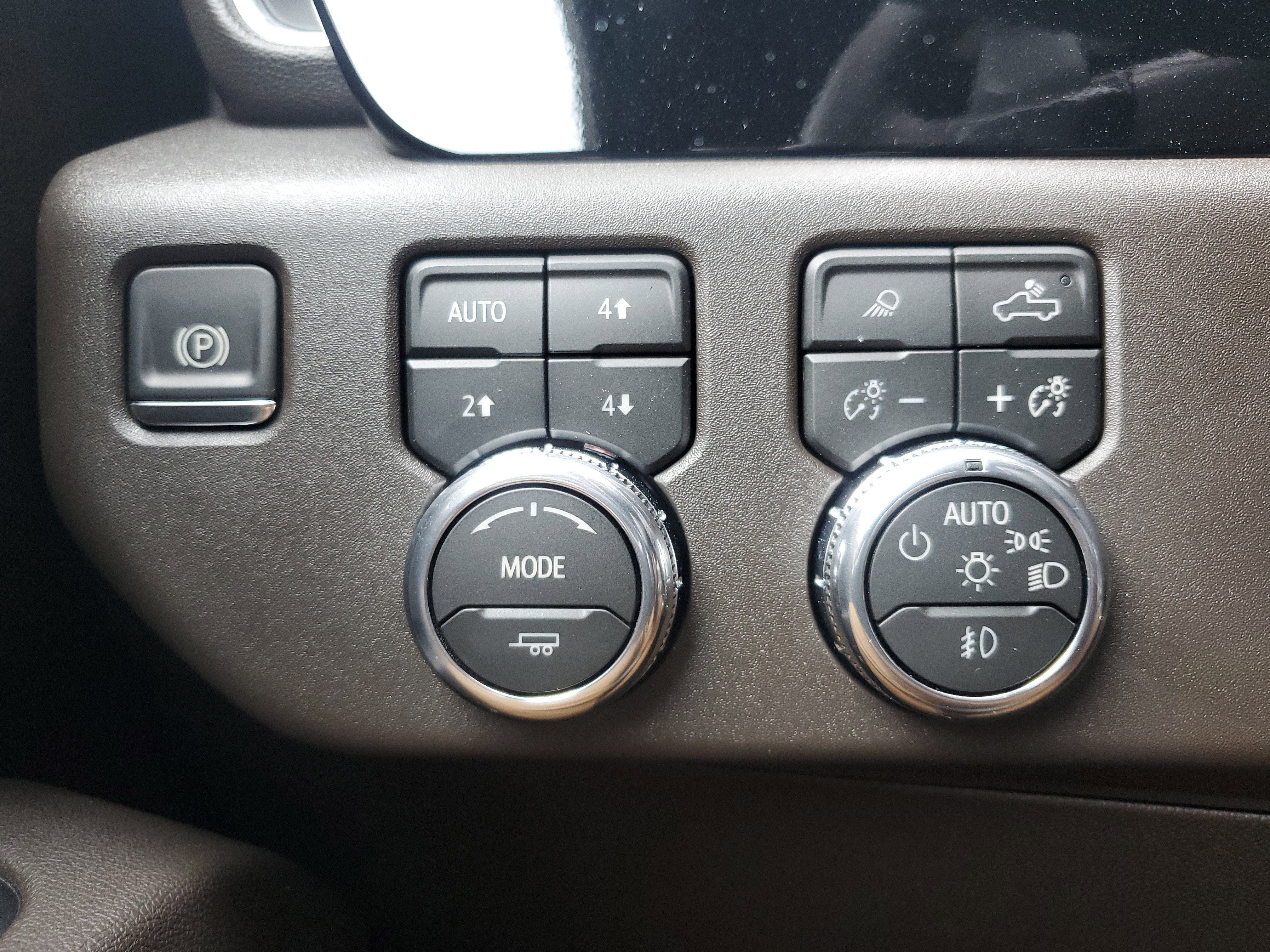 New 2026 GMC Sierra 1500 SLT image 30