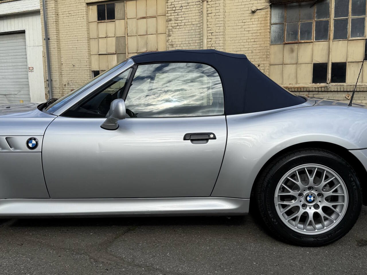 Used 2000 BMW Z3 2.8 RWD image 19