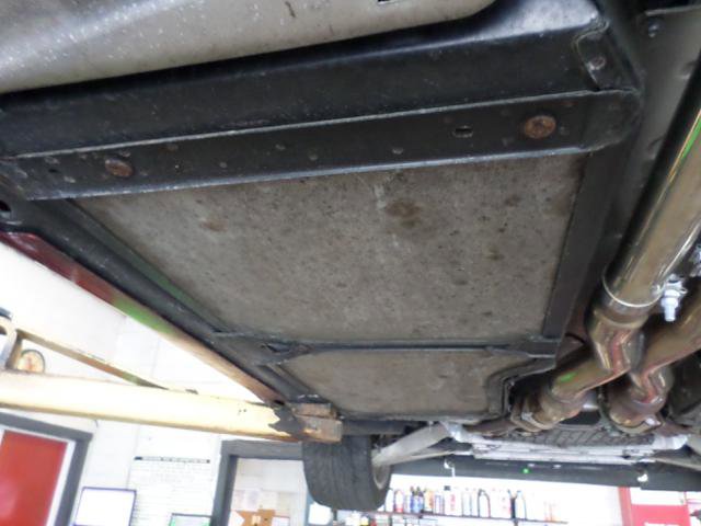 Used 2004 Chevrolet Corvette Convertible w/ Preferred Equipment Group image 30