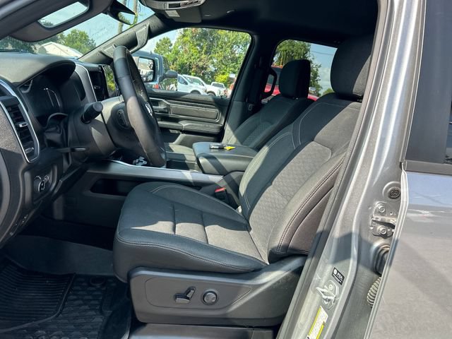 Used 2025 RAM 1500 Big Horn AWD/4WD image 9