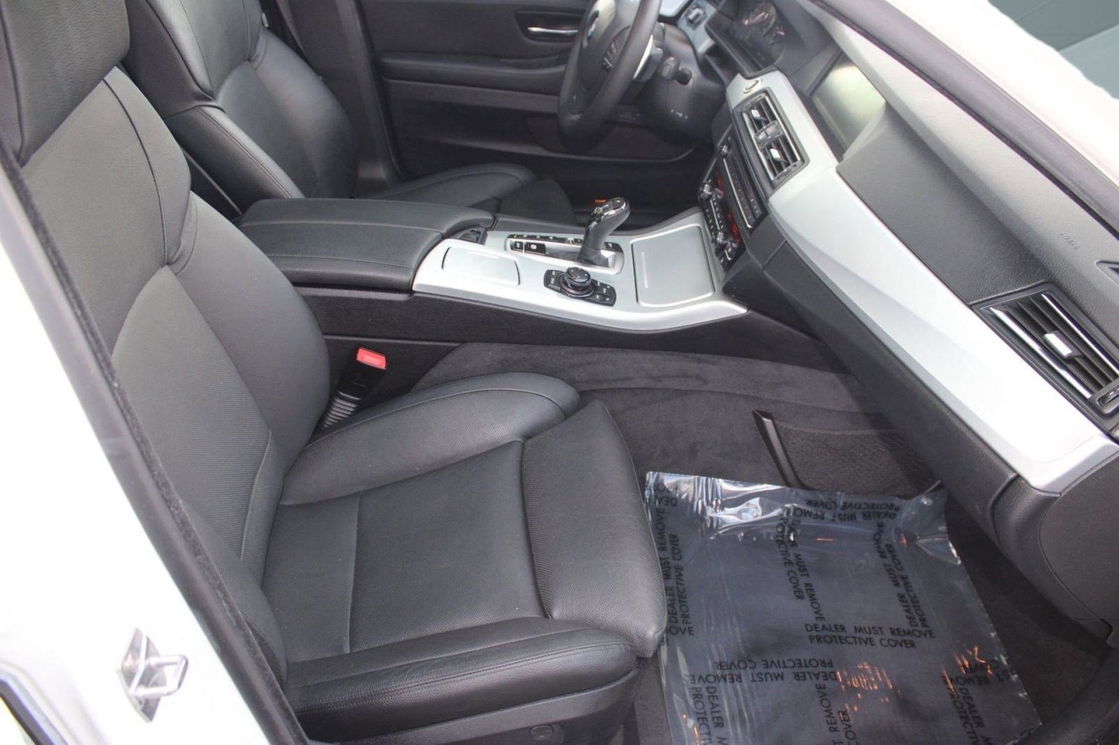 Used 2012 BMW 550i xDrive 550i xDrive image 34