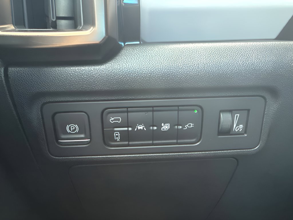 Used 2024 GMC Hummer EV 3X w/ Omega Edition AWD/4WD image 23