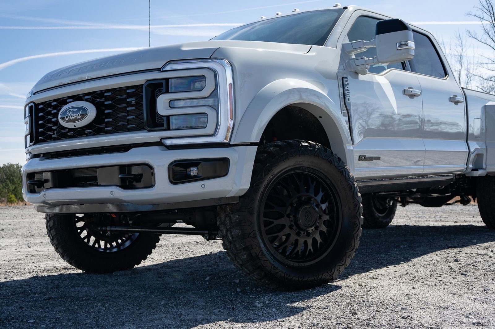 Used 2026 Ford F450 Platinum w/ FX4 Off-Road Package image 6