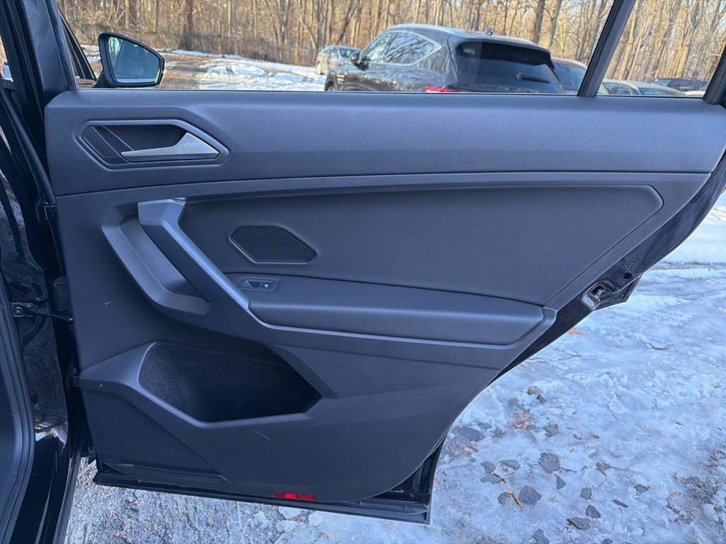 Used 2021 Volkswagen Tiguan SEL image 13