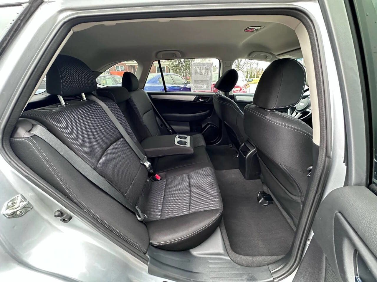 Used 2016 Subaru Outback 2.5i Premium image 14