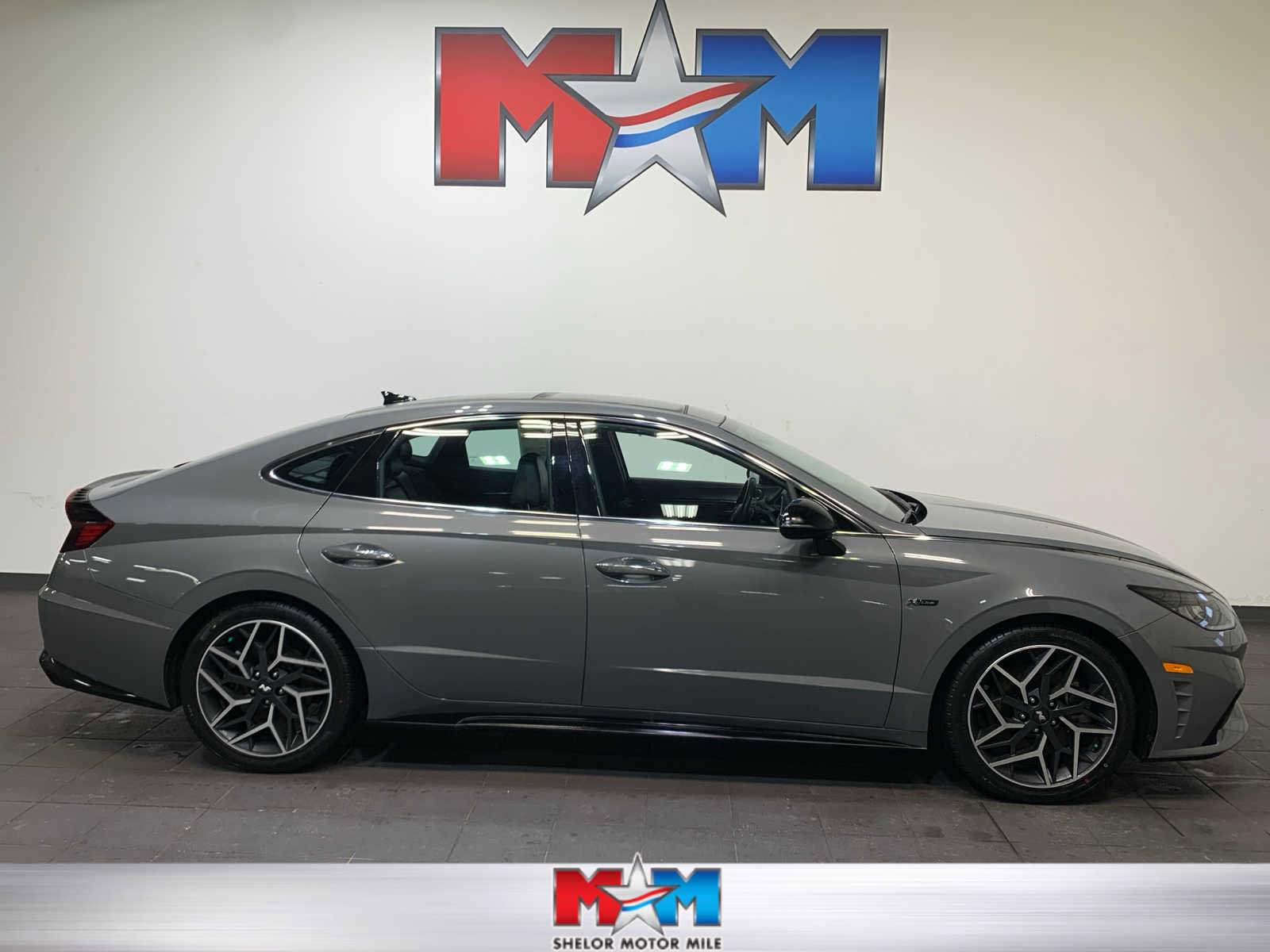 Used 2022 Hyundai Sonata N Line image 1