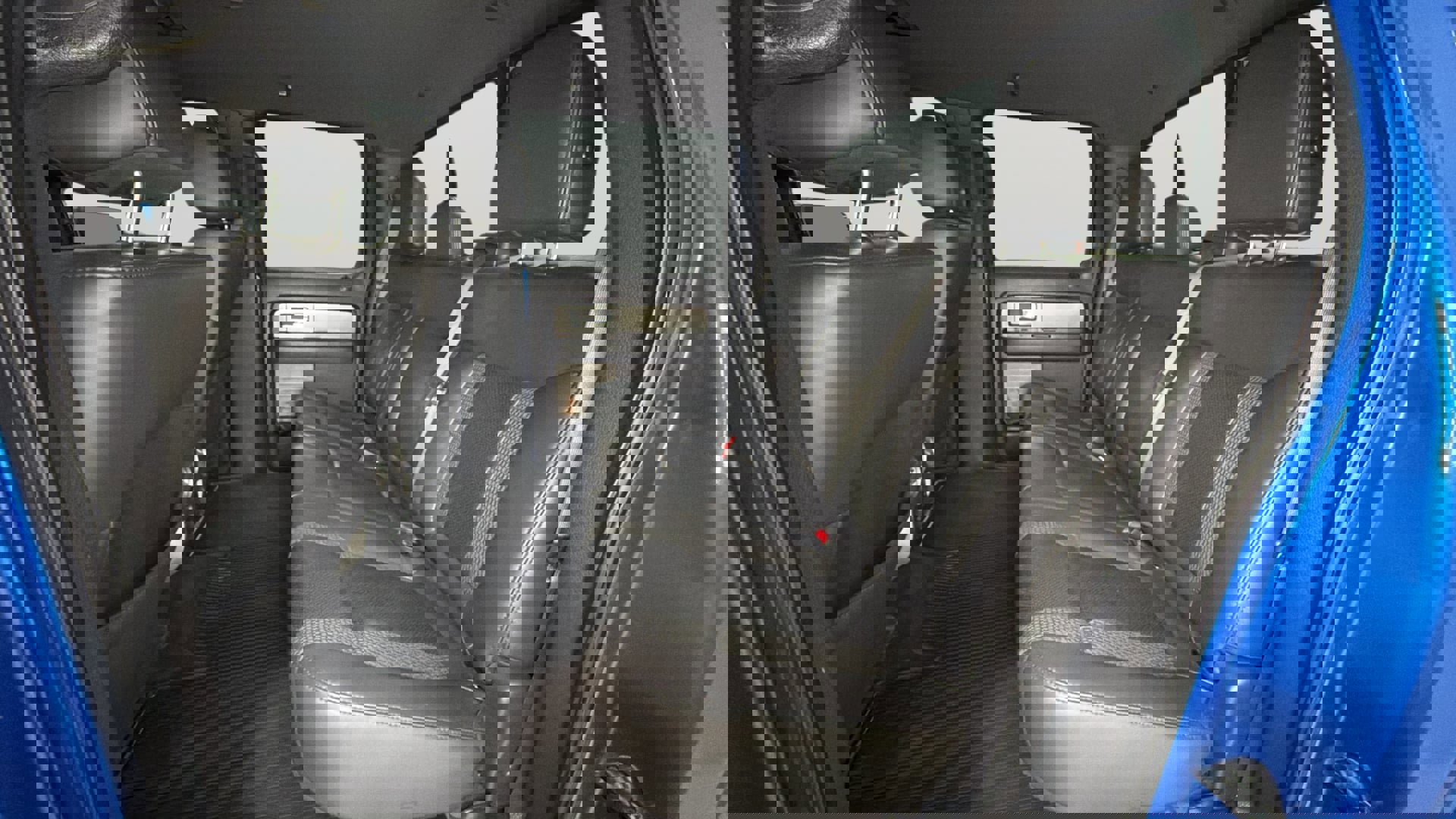 Used 2013 Ford F150 Raptor w/ Luxury Equipment Group image 37