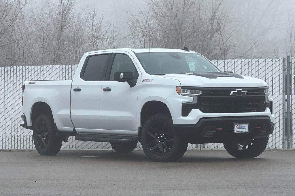 New 2026 Chevrolet Silverado 1500 LT Trail Boss w/ LT Trail Boss Premium Package video 2