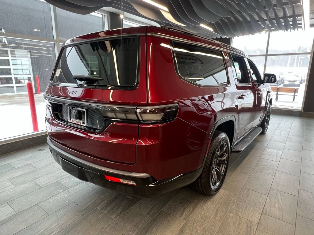 New 2026 Jeep Grand Wagoneer L Limited AWD/4WD image 22