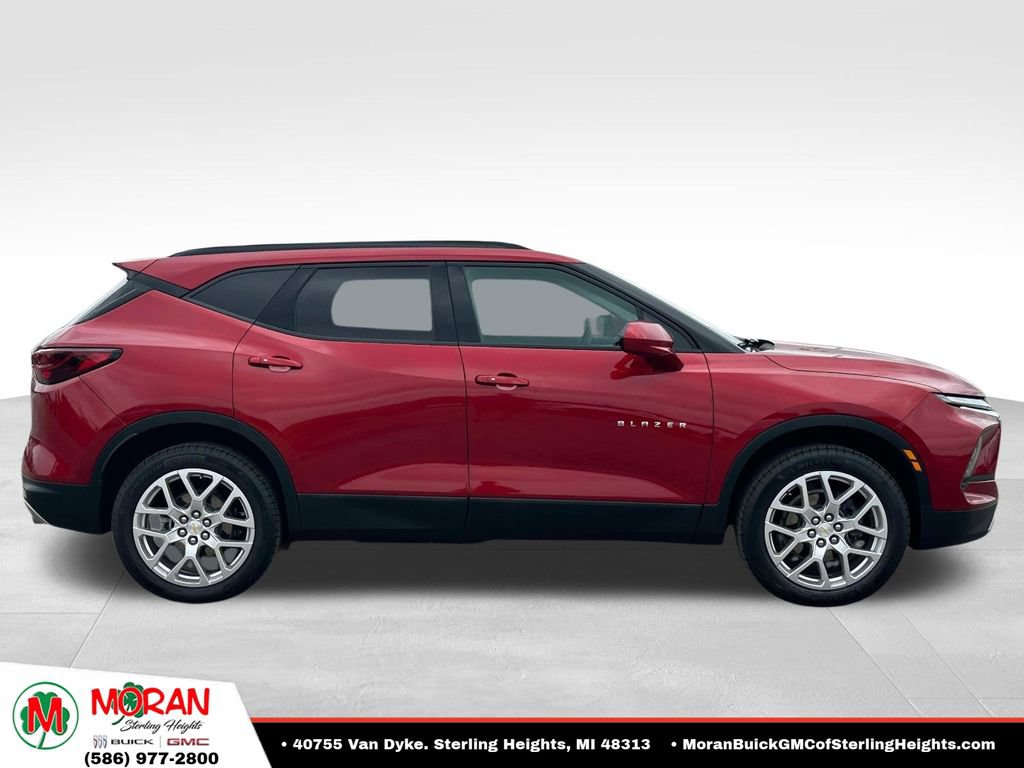 Certified 2024 Chevrolet Blazer LT w/ Convenience Package FWD image 6