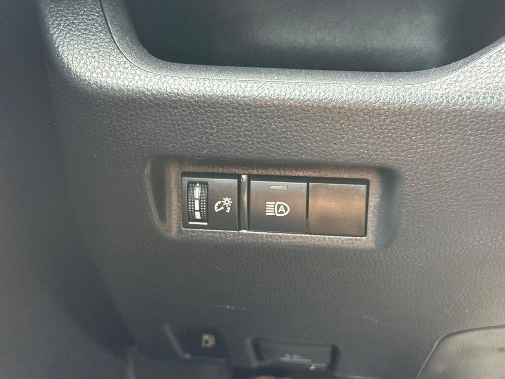 Certified 2024 Toyota RAV4 LE AWD/4WD image 14