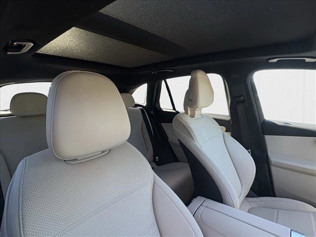New 2026 Mercedes-Benz GLC 300 image 23