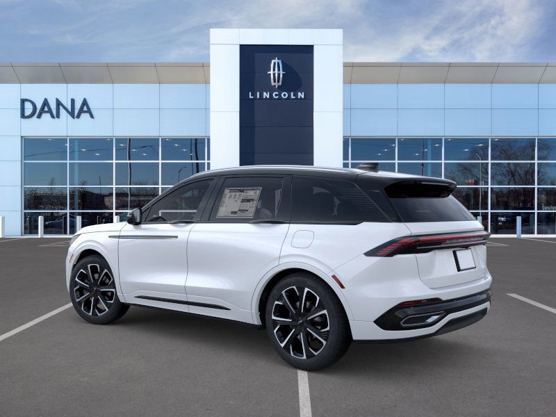 New 2026 Lincoln Nautilus Reserve image 4