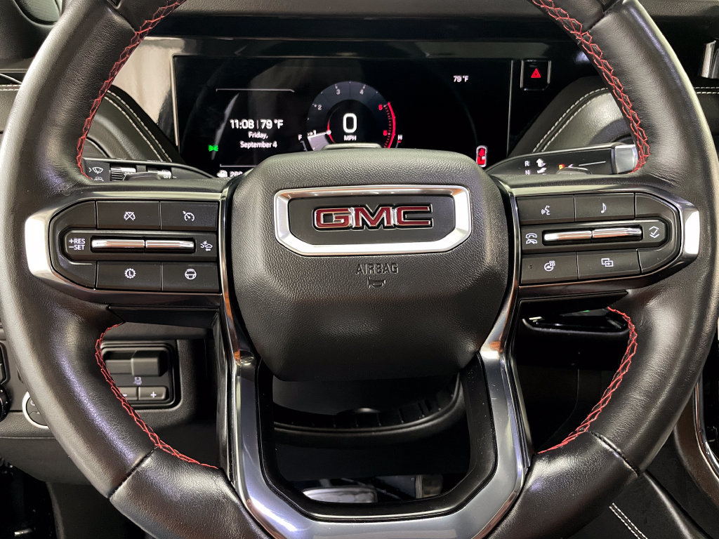Certified 2026 GMC Yukon XL AT4 Ultimate w/ LPO, Floor Liner Package AWD/4WD image 7