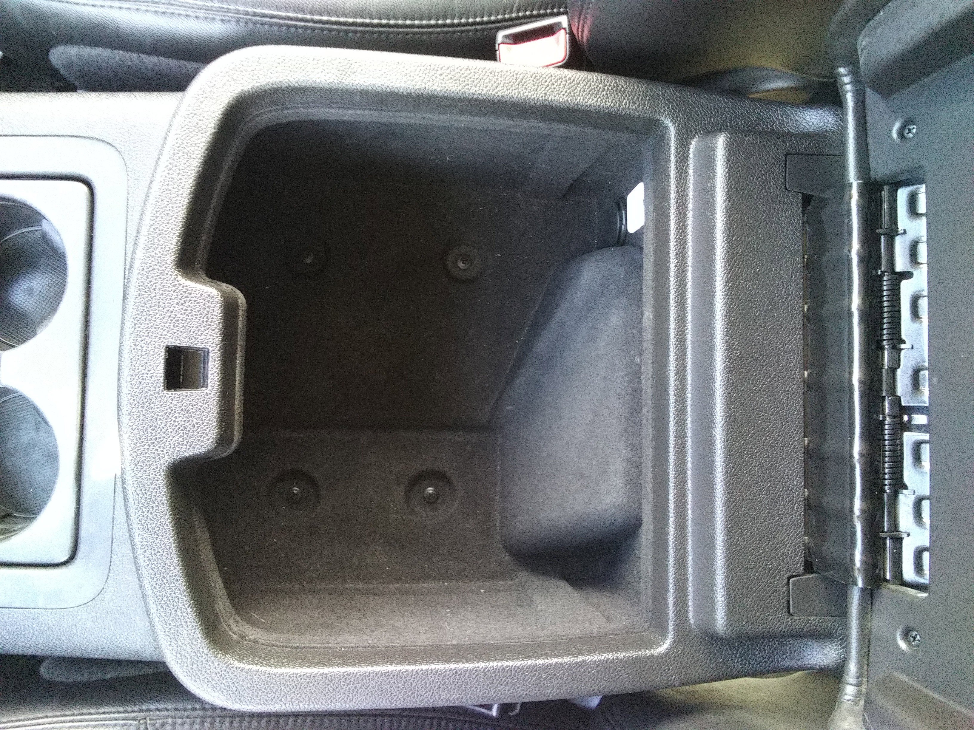 Used 2011 Chevrolet Avalanche LT AWD/4WD image 16