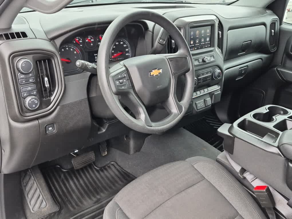 Used 2025 Chevrolet Silverado 1500 Custom AWD/4WD image 14