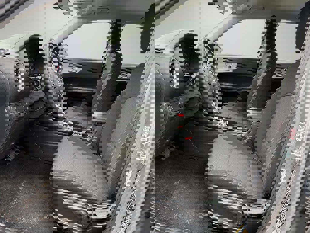 Used 2024 Kia Forte LXS image 14