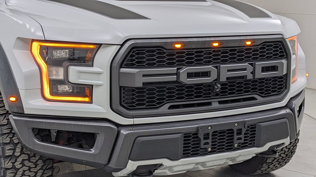 Used 2019 Ford F150 Raptor w/ Equipment Group 802A Luxury AWD/4WD image 43