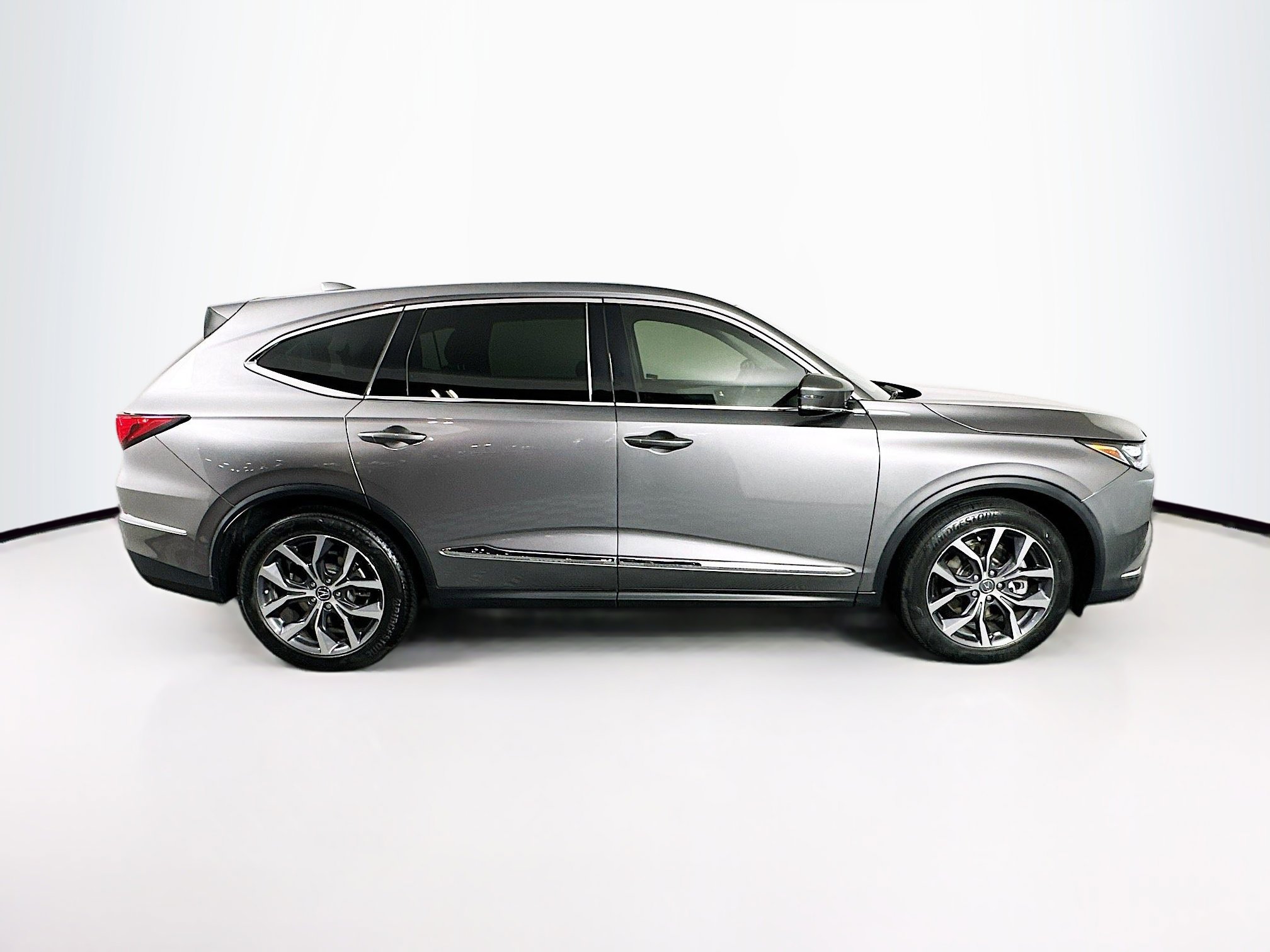 Used 2023 Acura MDX FWD w/ Technology Package image 10