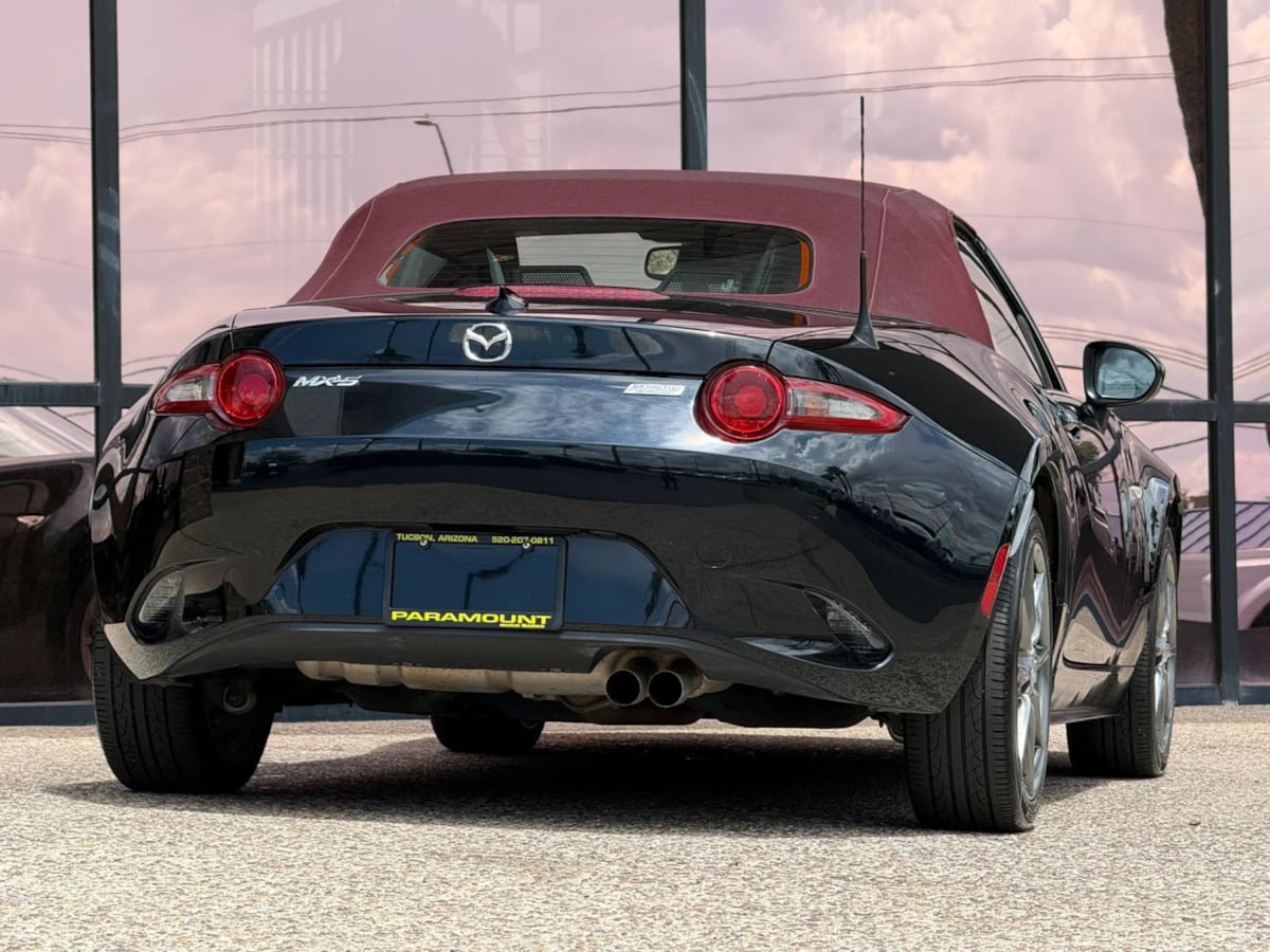 Used 2018 MAZDA MX-5 Miata Grand Touring RWD image 15