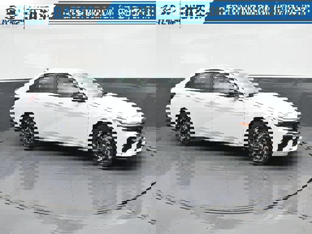 New 2025 Hyundai Elantra Sport image 1