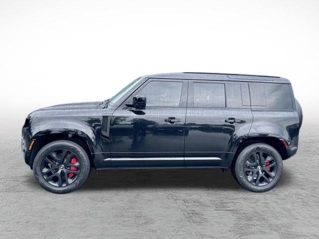 Used 2025 Land Rover Defender 110 X-Dynamic SE AWD/4WD image 8