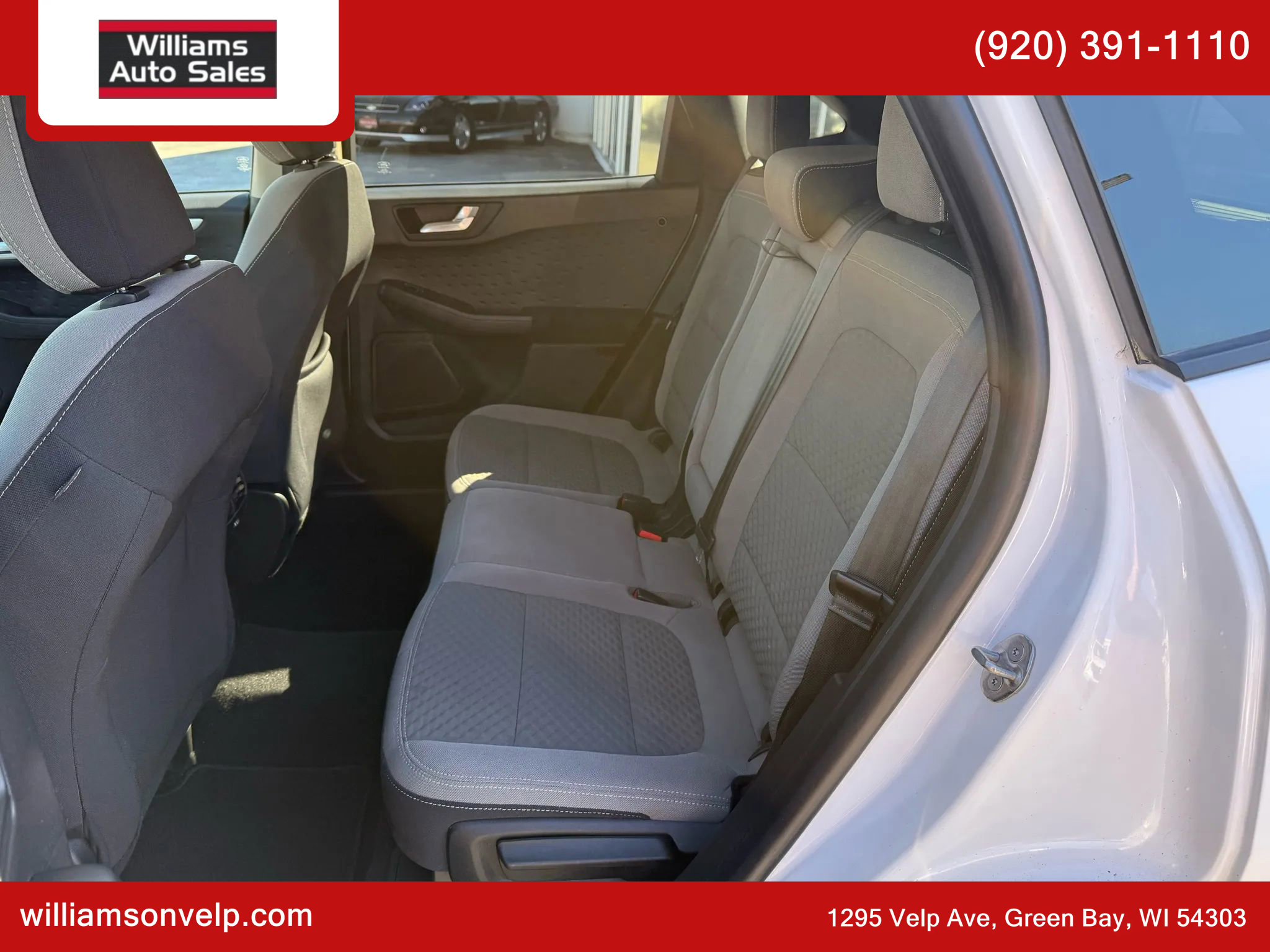 Used 2020 Ford Escape SE image 12