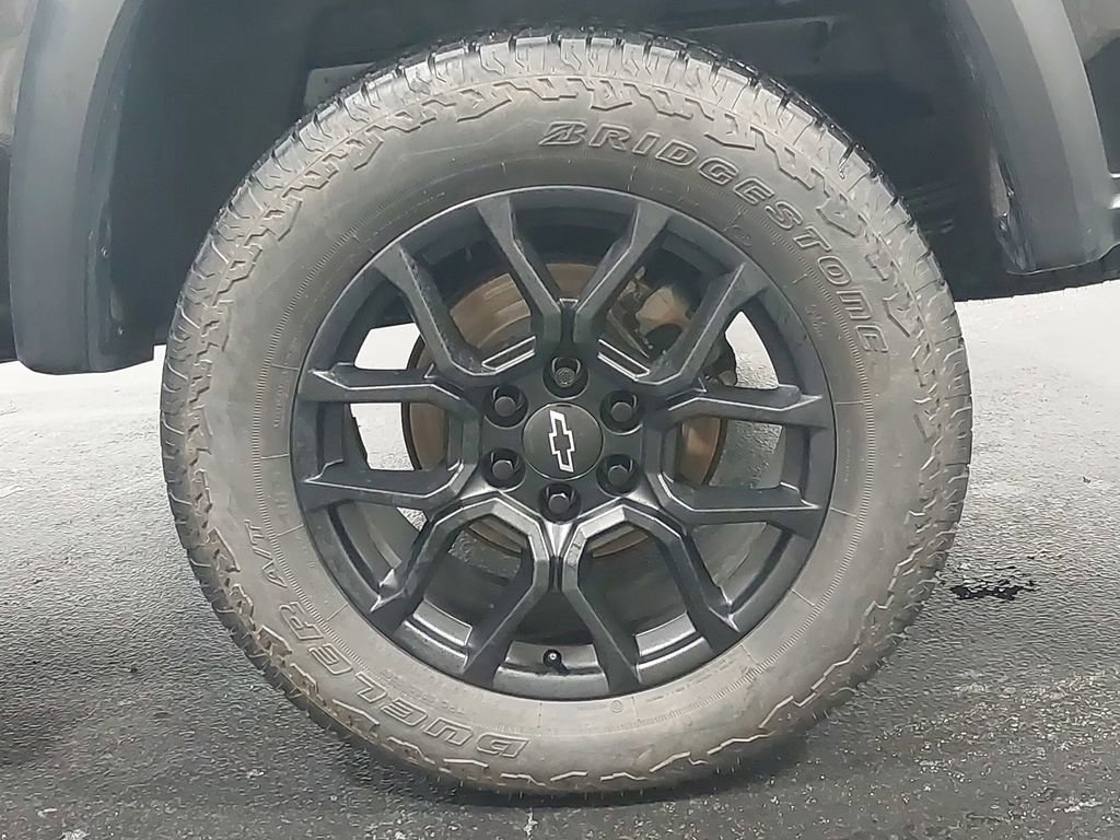 Used 2023 Chevrolet Colorado Trail Boss w/ LPO, Dark Essentials Package image 32