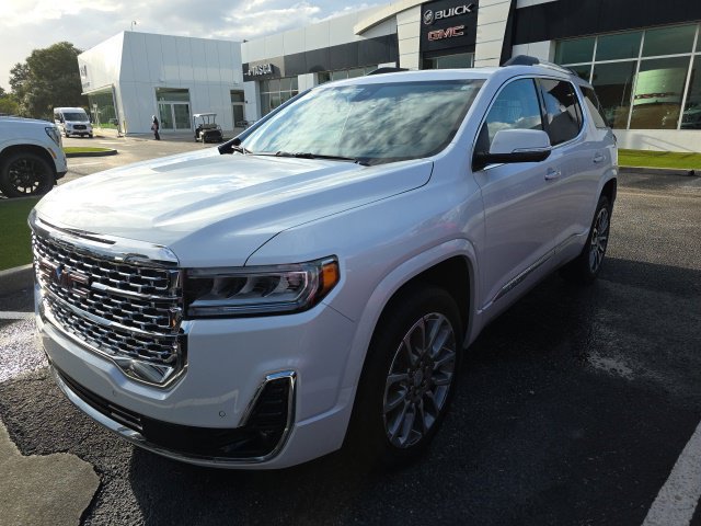Used 2023 GMC Acadia Denali w/ Denali Ultimate Package