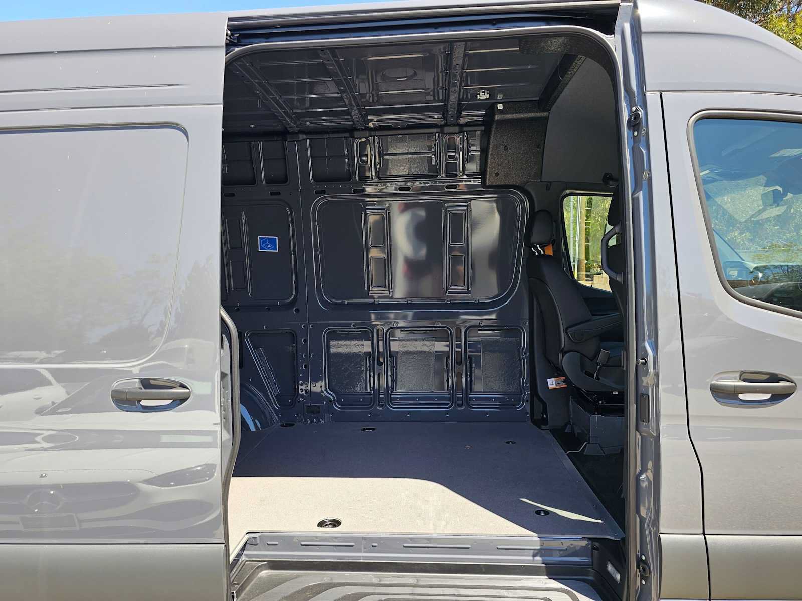 New 2026 Mercedes-Benz Sprinter 2500 image 12