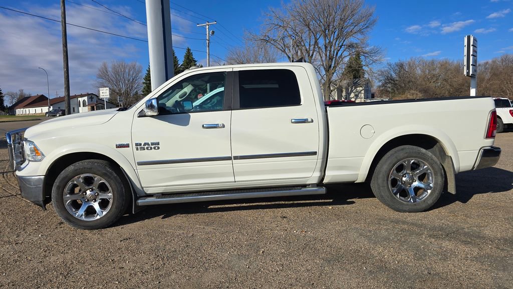 Used 2016 RAM 1500 Laramie w/ Convenience Group AWD/4WD image 1