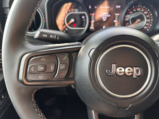 Used 2025 Jeep Gladiator Rubicon AWD/4WD image 20