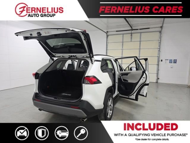 Used 2019 Toyota RAV4 Limited w/ Limited Grade Weather Package image 10