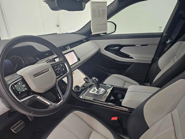 Used 2023 Land Rover Range Rover Evoque R-Dynamic SE image 8