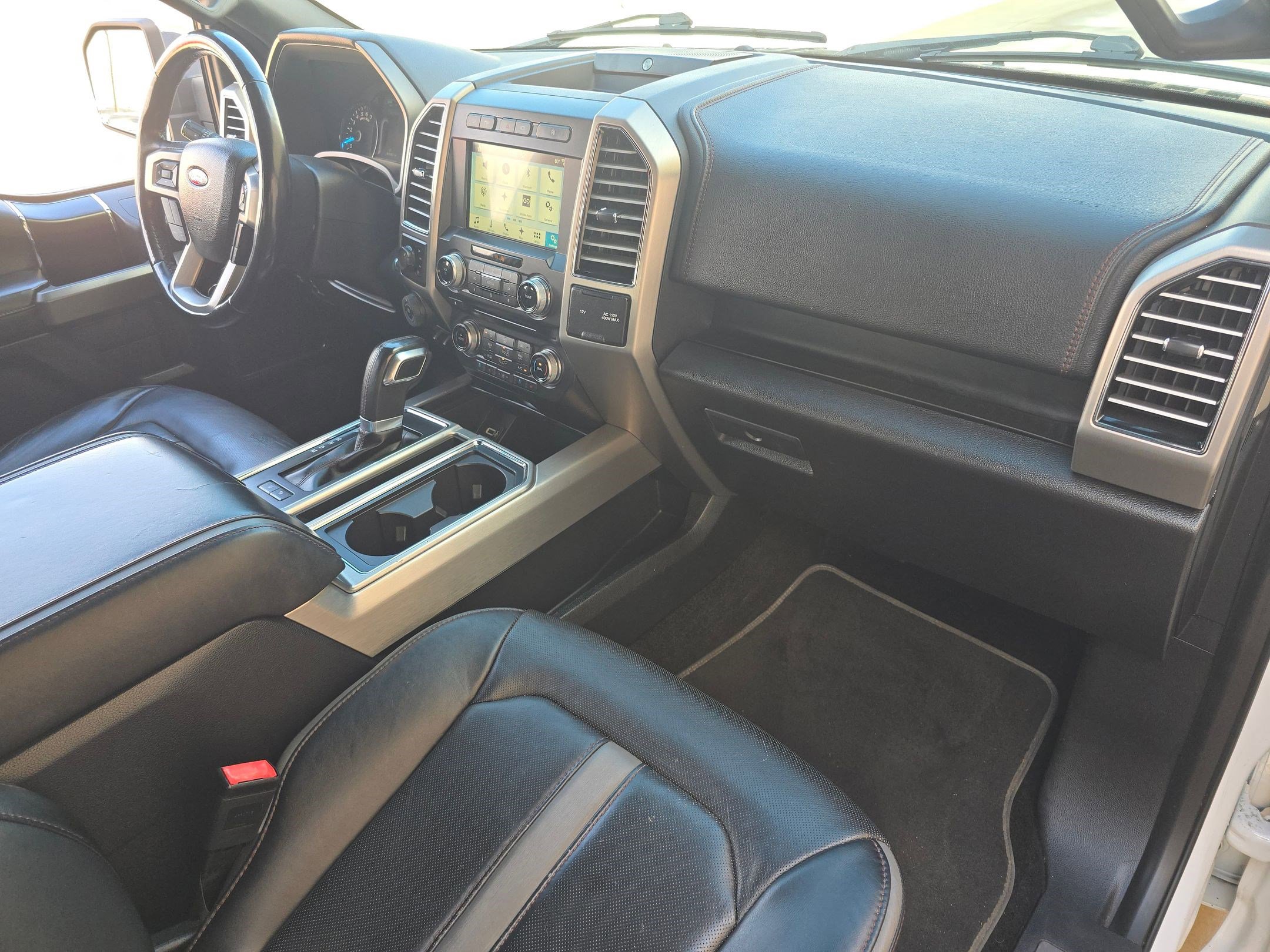 Used 2018 Ford F150 Platinum w/ Equipment Group 701A Luxury image 29