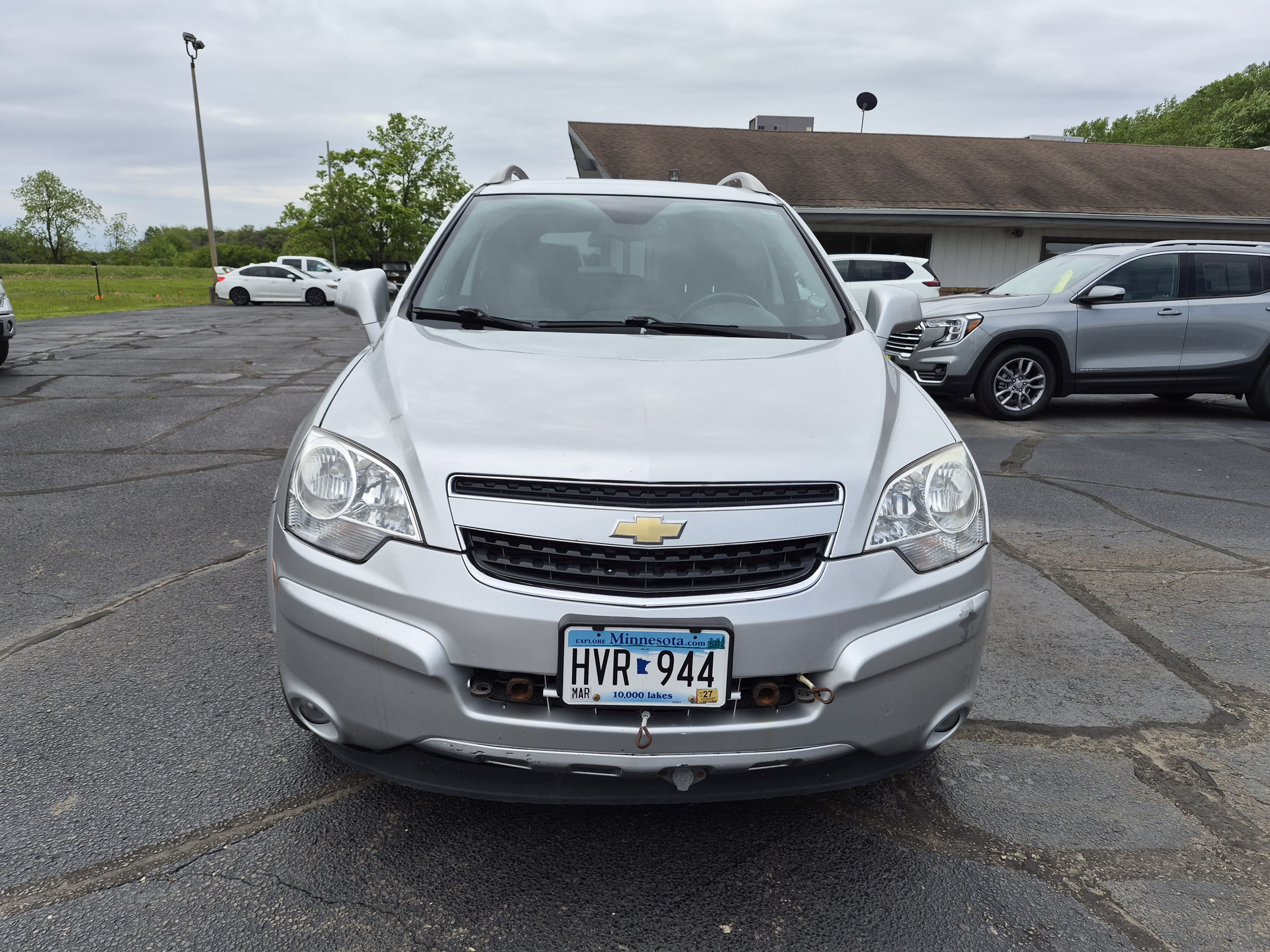 Used 2014 Chevrolet Captiva Sport LT FWD image 3