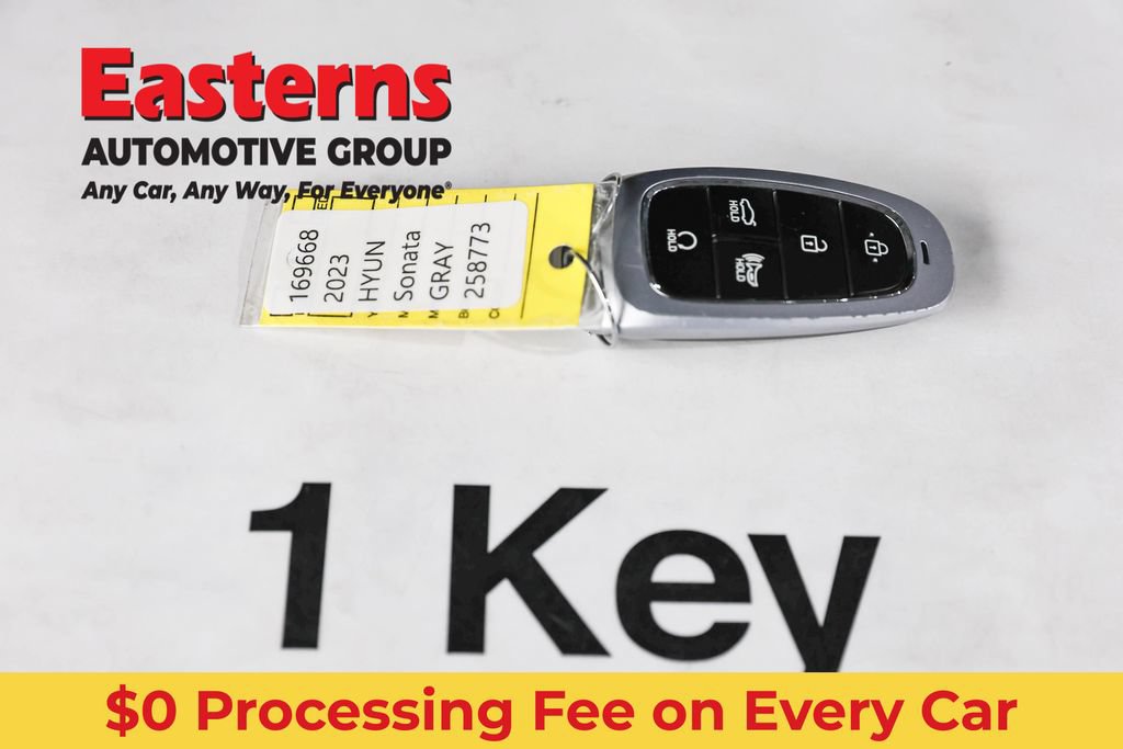 Used 2023 Hyundai Sonata SEL Plus w/ Preferred Accessory Package FWD image 21